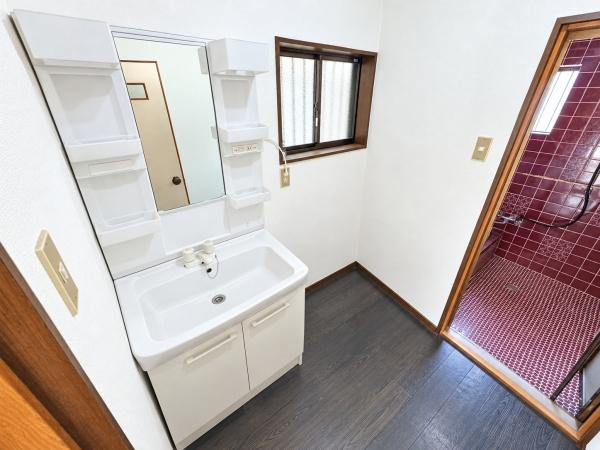 枚方市交北１丁目の中古一戸建
