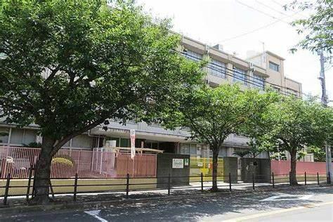 大阪市大正区鶴町１丁目の中古一戸建て(大阪市立鶴町小学校)