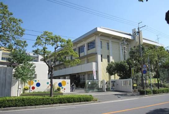 伊丹市昆陽南５丁目の中古一戸建て(伊丹市立摂陽小学校)