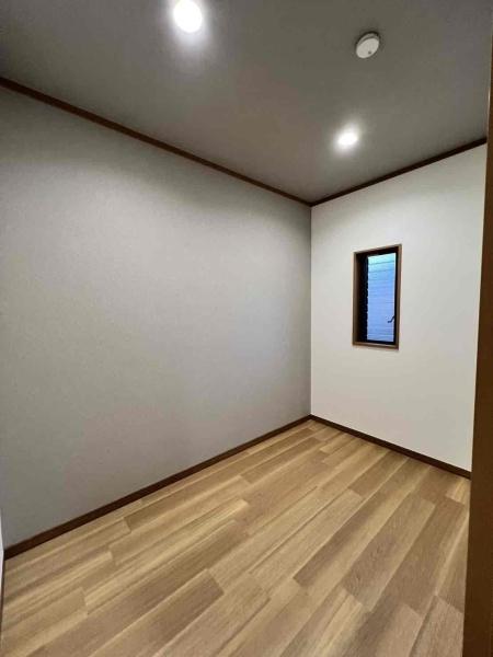 秦野市平沢の中古一戸建て