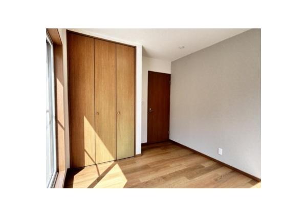 秦野市南矢名の中古一戸建て