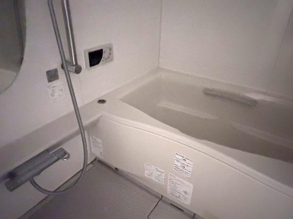 秦野マンション　A棟