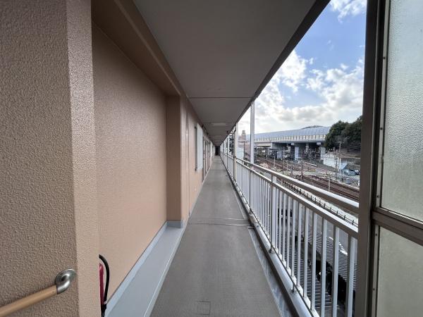秦野マンション　A棟