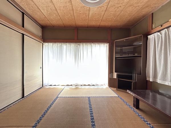 秦野市南矢名677戸建て