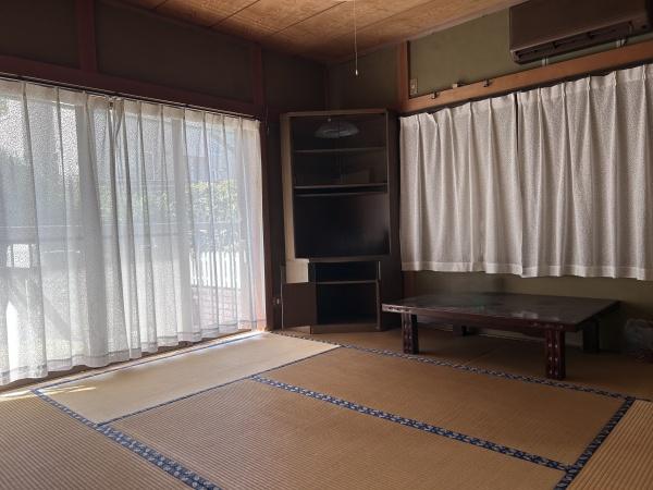 秦野市南矢名677戸建て