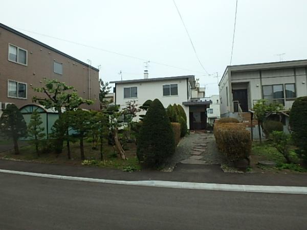 菊水元町８条３丁目土地(左)