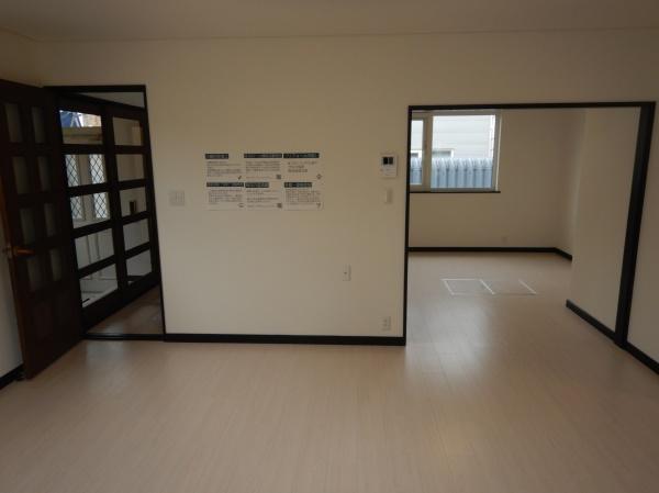 江別市大麻北町の中古一戸建て(リビング)