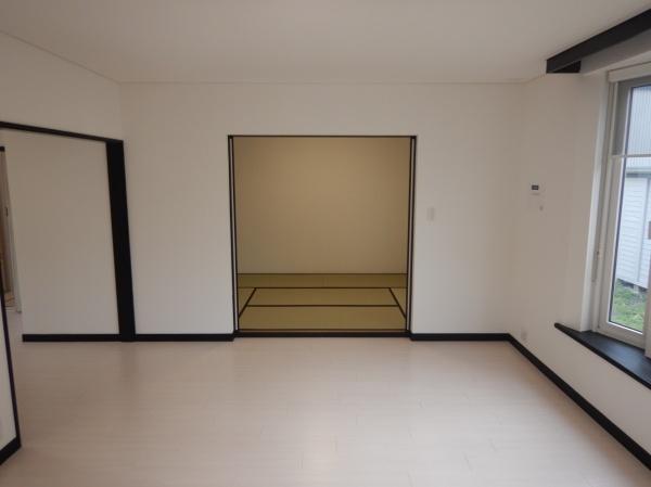 江別市大麻北町の中古一戸建て(リビング)
