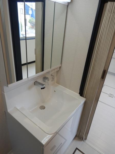 江別市大麻北町の中古一戸建て(洗面台・洗面所)