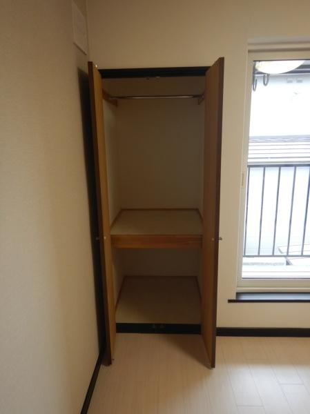 江別市大麻北町の中古一戸建て(収納)
