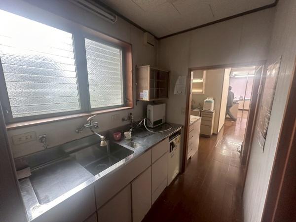 坂出市　元町　歯科医院跡地　駐車場　付帯　戸建あり　土地付き