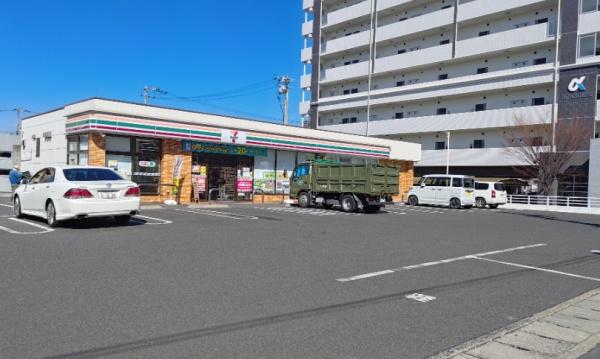 ファミール大供西(セブンイレブン岡山大元駅北店)