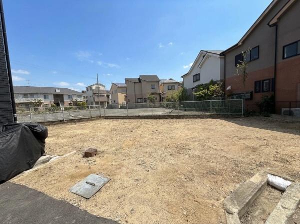 堺市西区上野芝向ヶ丘町６丁の土地
