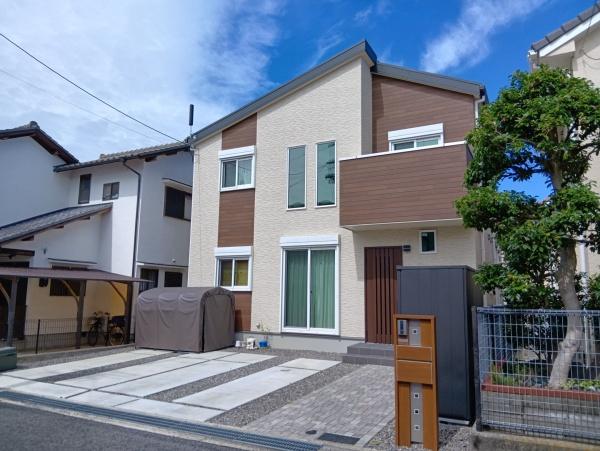 和泉市寺門町２丁目の中古一戸建て