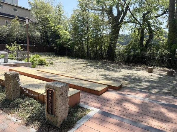 片平レジデンス(米ケ袋一丁目公園)