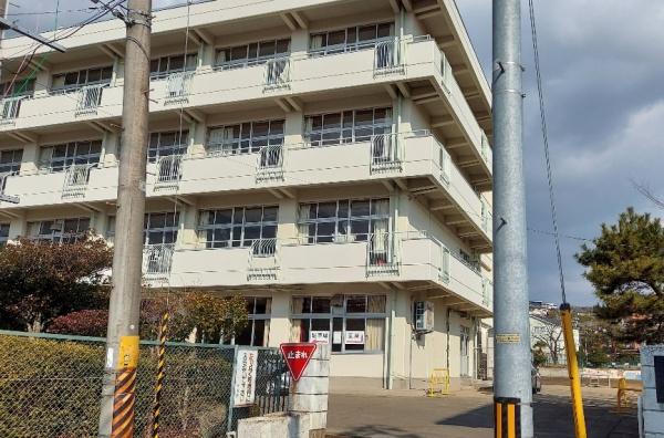 ネオハイツ鹿野(仙台市立鹿野小学校)