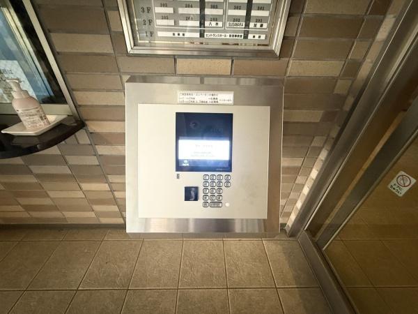 ライオンズマンション愛宕大橋リバーサイド(エントランス)