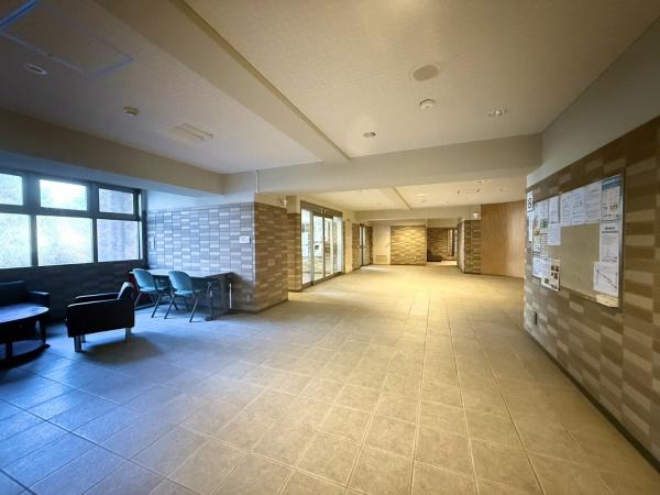 ライオンズマンション愛宕大橋リバーサイド(ロビー)