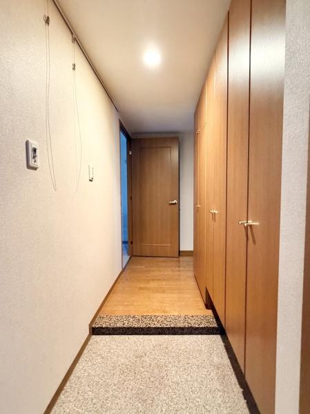 ライオンズマンション愛宕大橋リバーサイド(玄関)