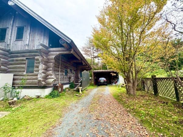 亘理郡山元町大平字舘ノ内の中古一戸建て(駐車場)