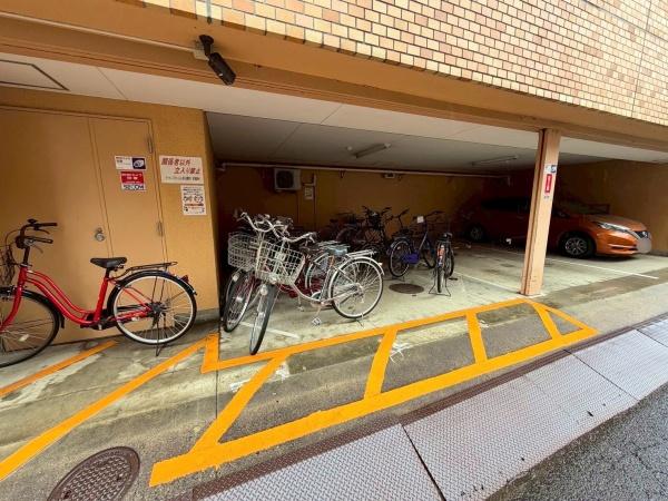 ライオンズマンション西公園第３
