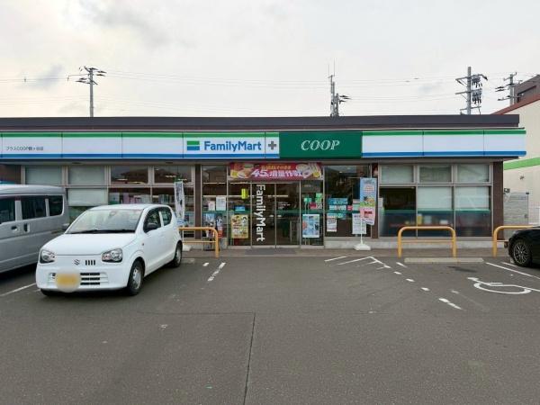 ナイスアーバン鶴ケ谷ヒルズ(ファミリーマート＋COOP鶴ケ谷店)