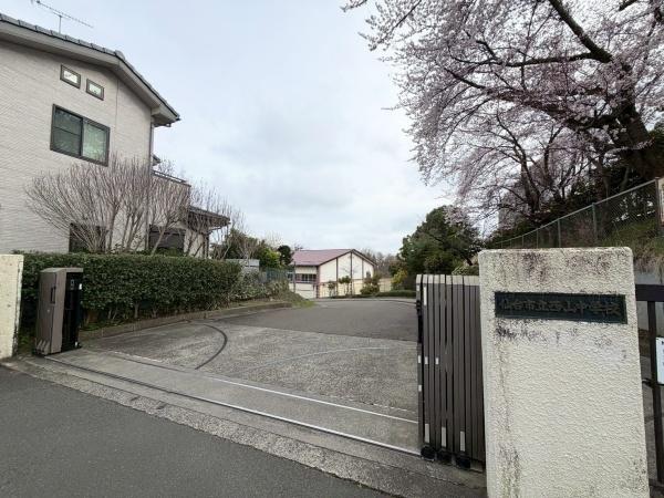仙台市宮城野区鶴ケ谷４丁目の新築一戸建(仙台市立鶴谷中学校)