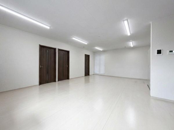 登米市迫町佐沼字中江4丁目