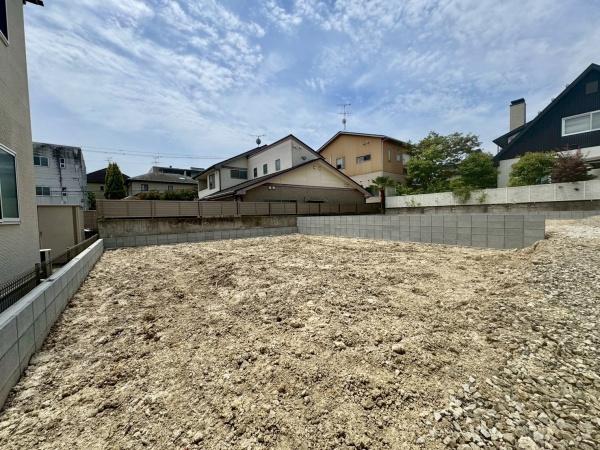 子平町157番B号棟