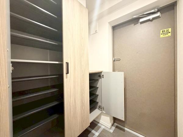 ロイヤルコート河原町・光ウイング