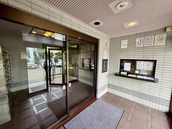 昭和マンション野草園