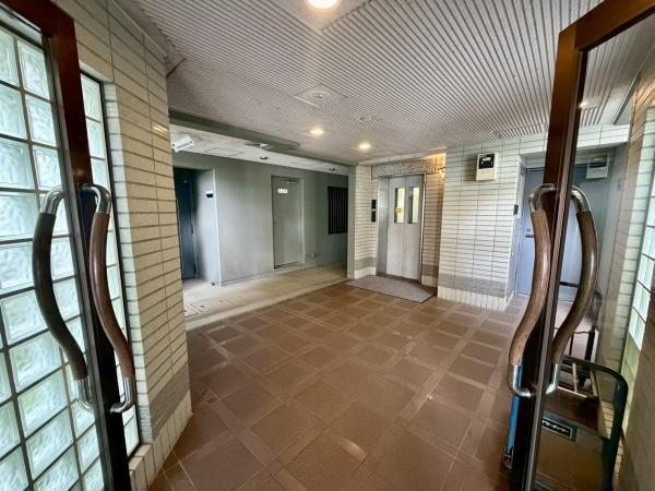 昭和マンション野草園