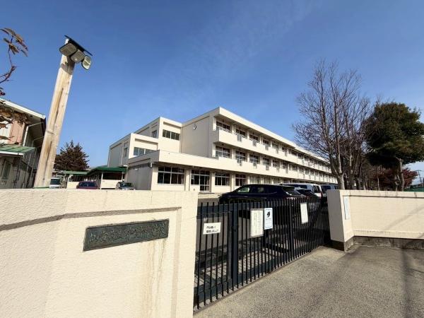 ネオハイツ中野栄(仙台市立中野中学校)
