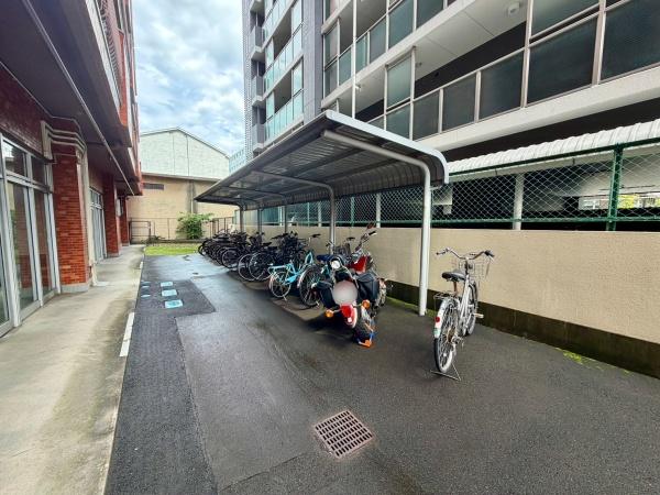 シャンボール荒町