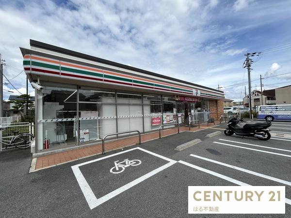伊丹市安堂寺町5丁目の中古一戸建て(セブンイレブン伊丹南野5丁目店)