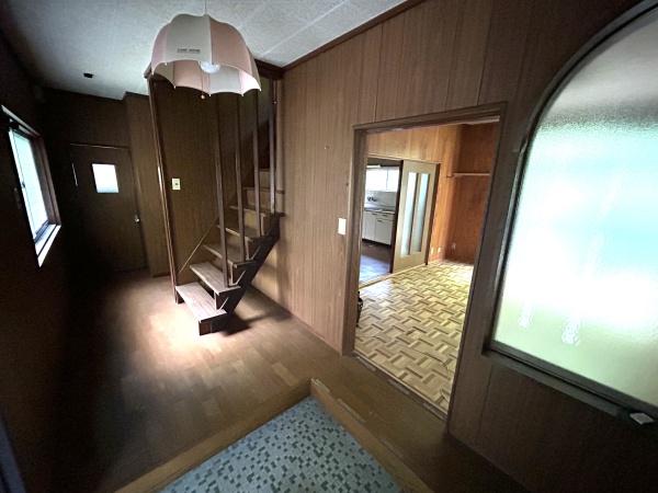 宝塚市花屋敷荘園３丁目の中古一戸建て