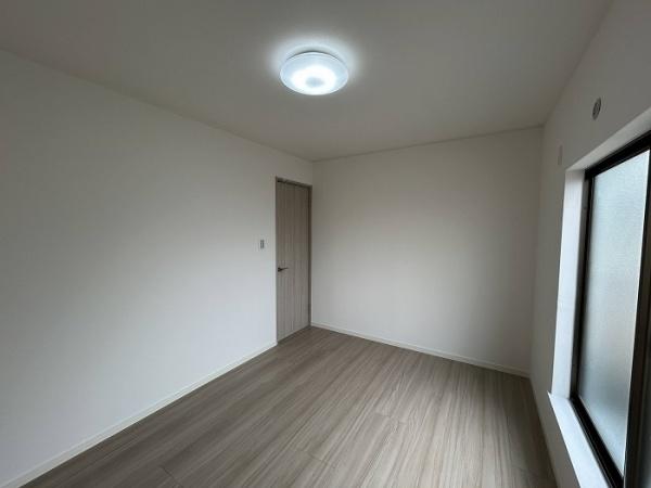 尼崎市西向島町の中古一戸建て