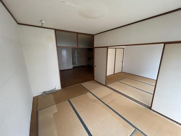 ろうきん昆陽コーポＡ棟