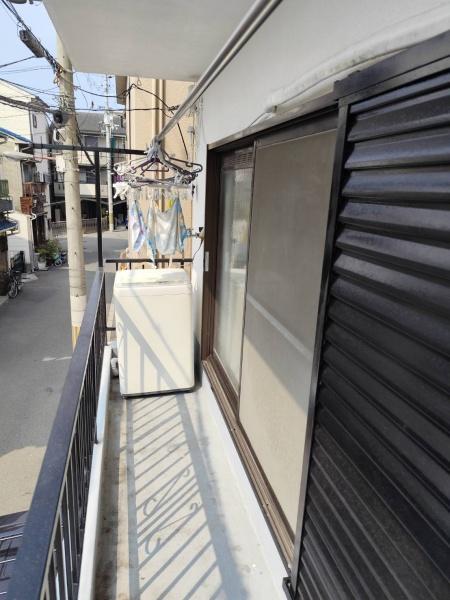 大阪市西成区千本北2丁目の中古一戸建て(バルコニー)