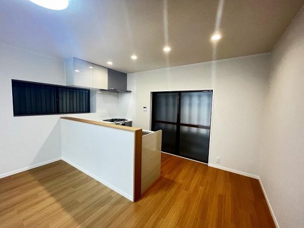 伊丹市荻野４丁目の中古一戸建て