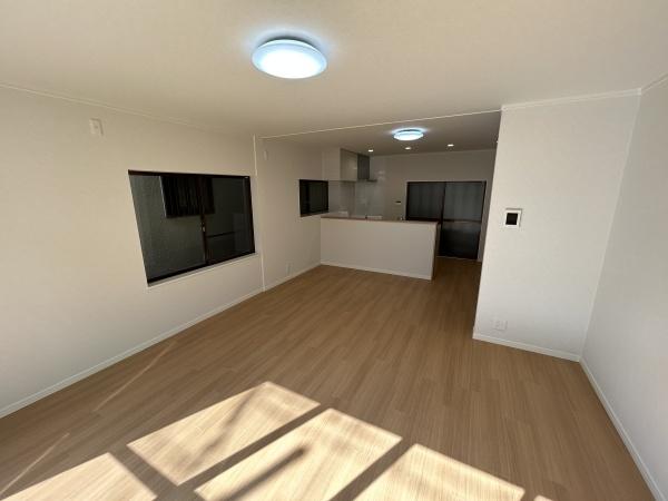 伊丹市荻野４丁目の中古一戸建て