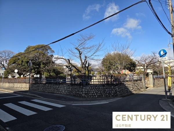 尼崎市武庫之荘本町１丁目の中古一戸建て(武庫庄公園)