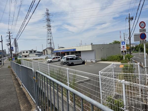 枚方市西牧野２丁目の中古一戸建て(ローソン枚方西牧野四丁目店)