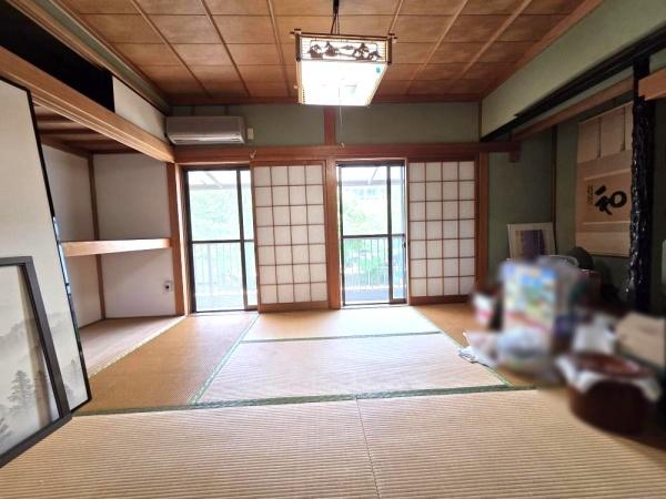 枚方市西牧野２丁目の中古一戸建て
