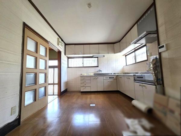 枚方市西牧野２丁目の中古一戸建て