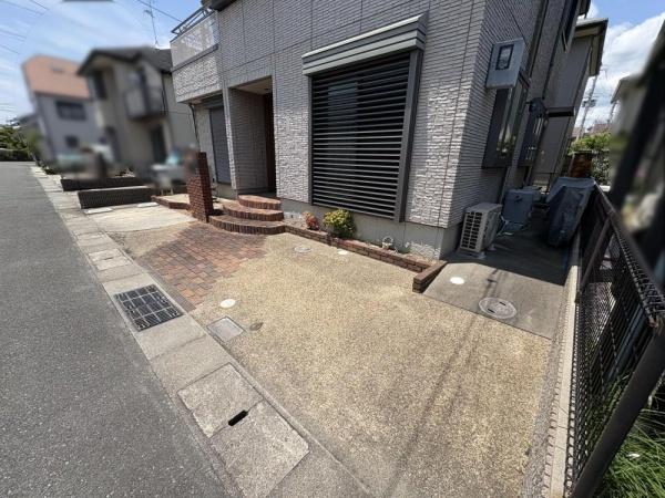 伊丹市鴻池３丁目の中古一戸建て