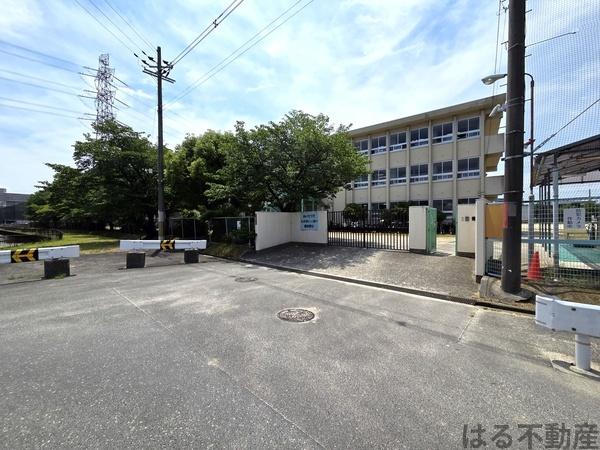 枚方市西牧野２丁目の土地(枚方市立西牧野小学校)