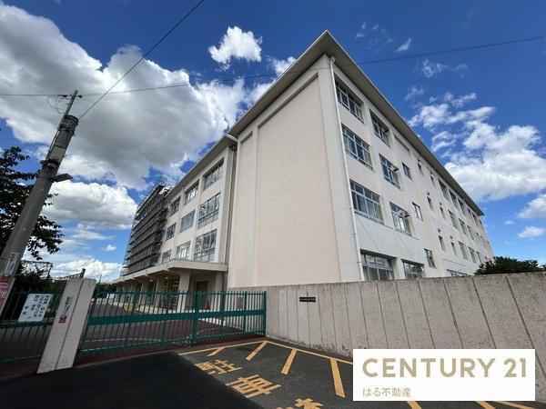 伊丹市御願塚７丁目の中古一戸建て(伊丹市立鈴原小学校)