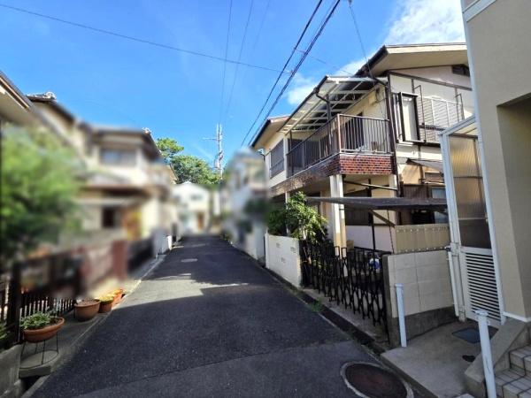 伊丹市昆陽池２丁目の土地