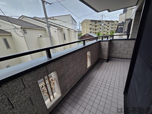 尼崎市食満２丁目の中古一戸建て